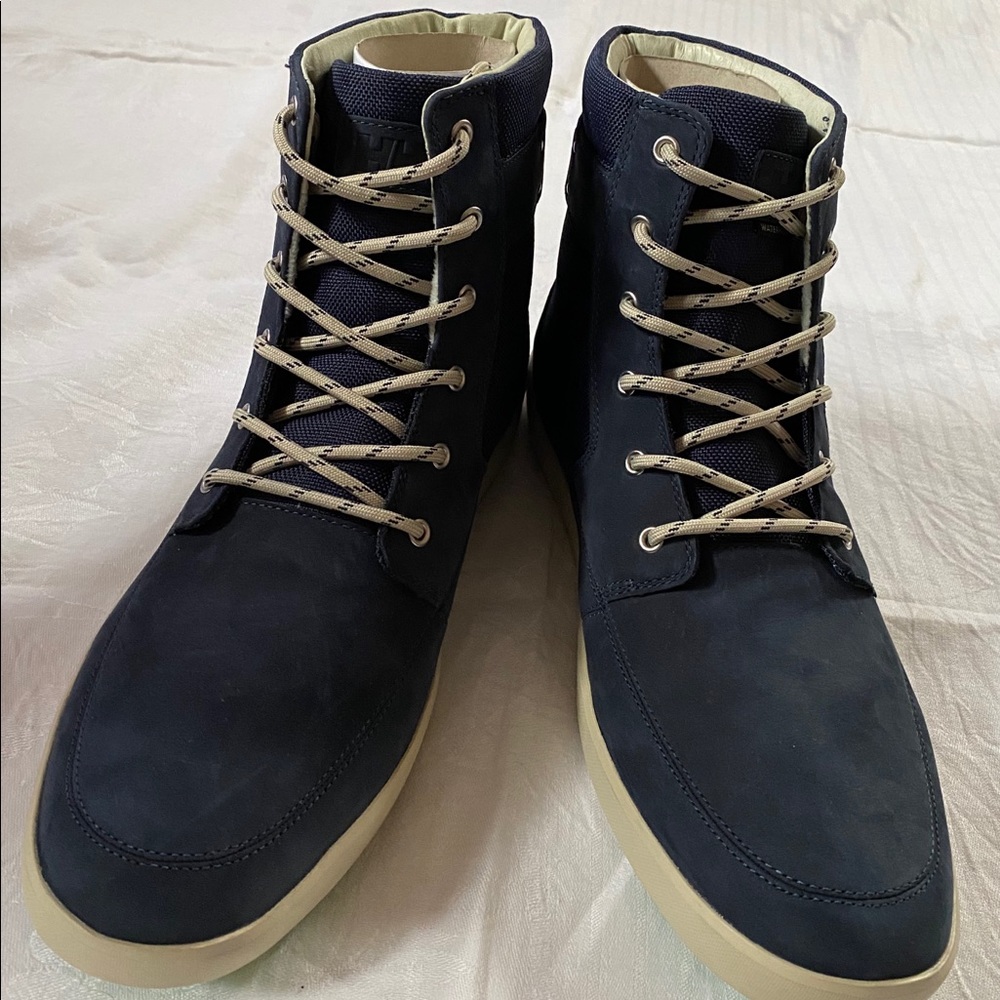 Brand New Helly Hansen Stockholm Boots Size 12 WOT